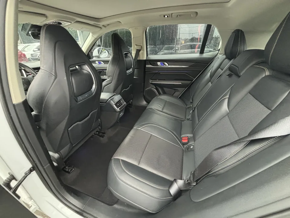 Lynk & Co 01 Lynk & Co 01 2023 2.0TD 2WD Pro 2023 — миниатюра 3