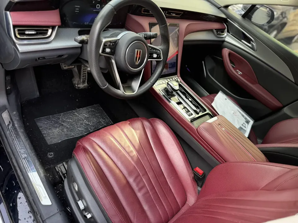Hongqi H5 Hongqi H5 2024 2.0T Automatic Intelligent Connection Flagship Chang Edition 2023 — миниатюра 3