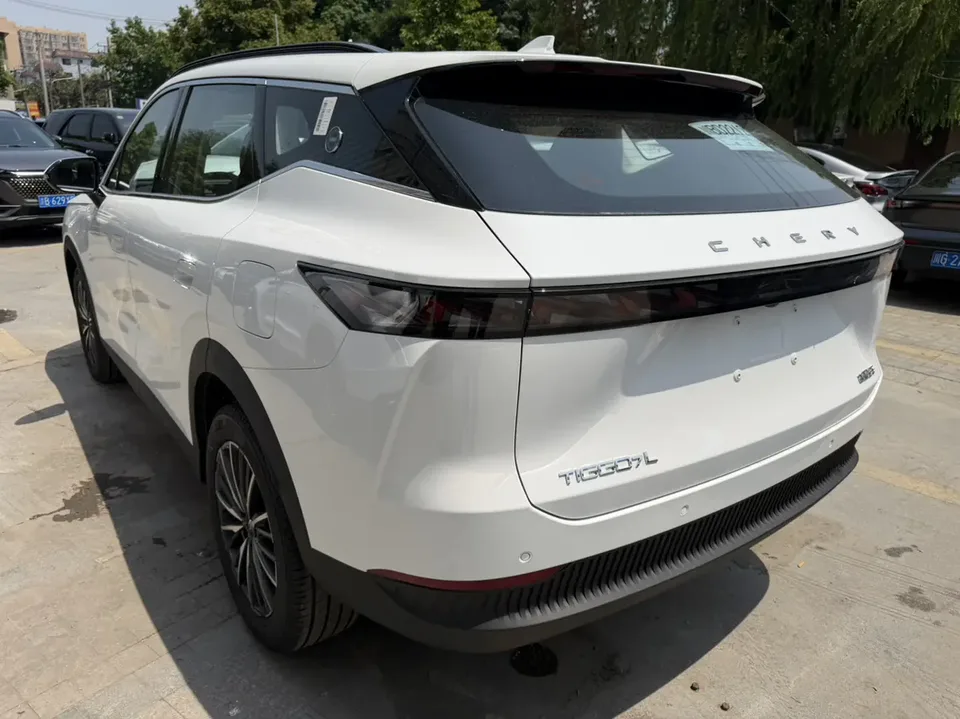 Chery Tiggo 7L 1.5T DCT Premium Edition 2026 — миниатюра 4