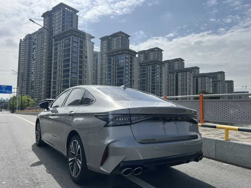 Chery Arrizo 8 High Energy Edition 2.0T DCT 2024 — миниатюра 2