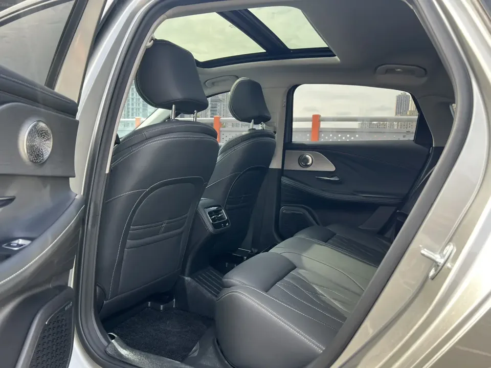 Chery Arrizo 8 High Energy Edition 2.0T DCT 2024 — миниатюра 5
