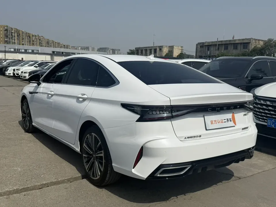 Chery Arrizo 8 1.6TGDI DCT 2023 — миниатюра 4