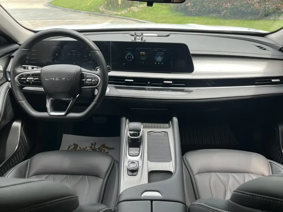 Chery Arrizo 8 1.6TGDI DCT 2023 — миниатюра 3