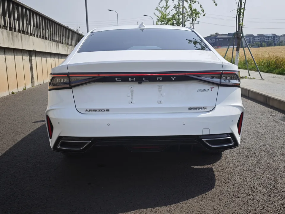 Chery Arrizo 8 1.6TGDI DCT Excellence Edition 2024 — миниатюра 5