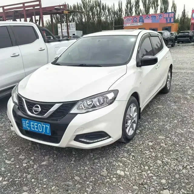 Nissan Tiida Tiida 2021 Tiida 2021 1.6L CVT Cool Edition 2022 — photo 1, buy with delivery to Moscow