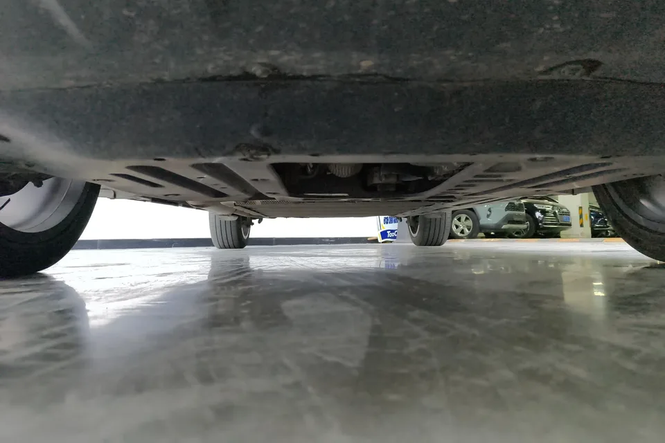 BYD Tang DM Tang DM 2021 DM-i 1.5T 112KM Premium Edition 2022 — thumbnail 5
