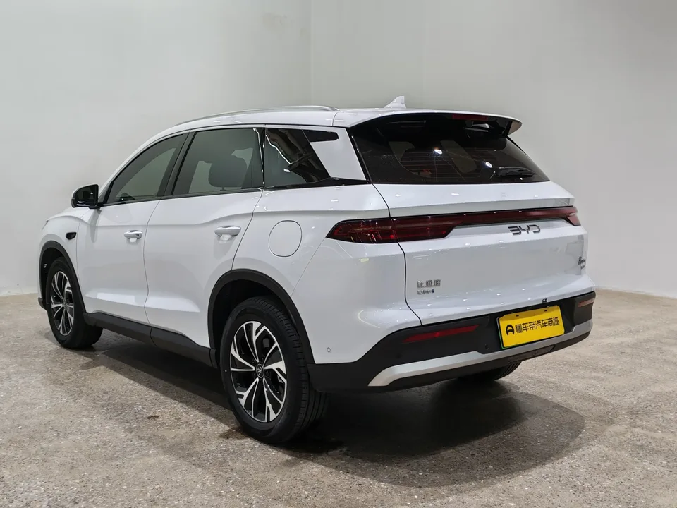 BYD Song Pro DM Second Generation Intelligent Driving Edition DM-i 75KM Leading Edition 2025 — миниатюра 2