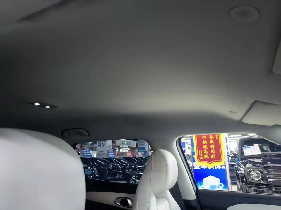 BYD Yuan Up 301KM Pilot Edition 2025 — миниатюра 5