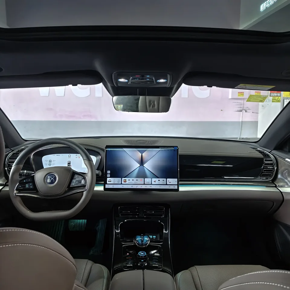 BYD Han DM Intelligent Driving Edition DM-i 125KM LiDAR Flagship Model 2025 — миниатюра 4
