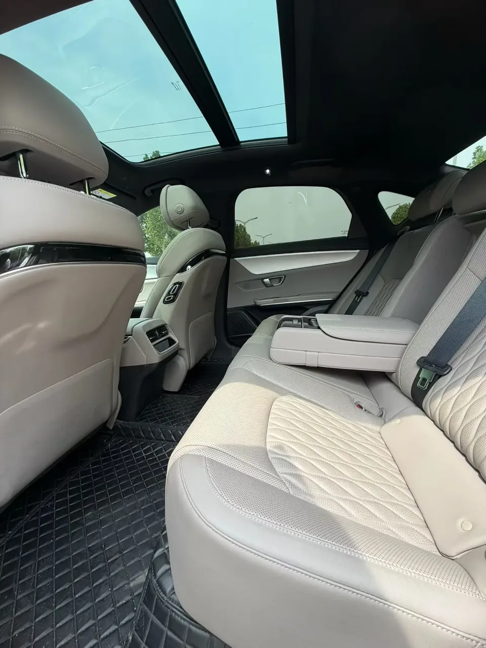 BYD Han DM Han DM 2025 DM-i 125KM Elite 2024 — миниатюра 5