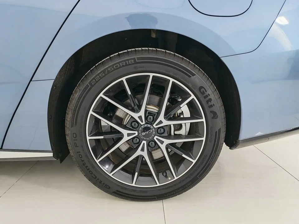 BYD Seal DM 2024