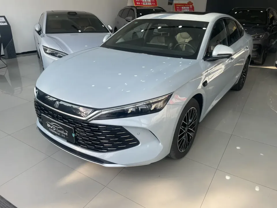 BYD Qin L DM 2025