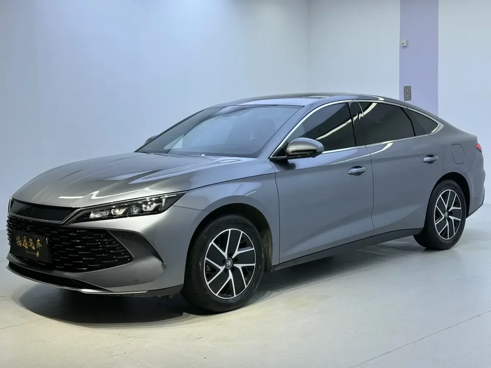 BYD Qin L DM 2025