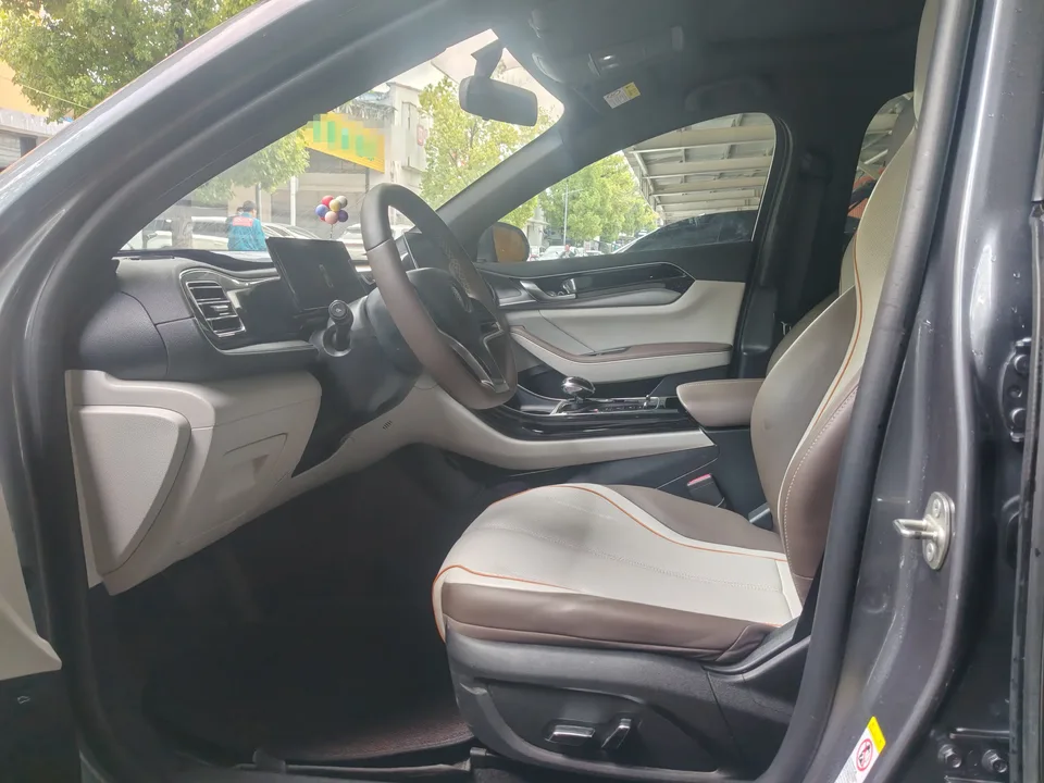 BYD Qin PLUS EV Qin PLUS EV 2024 Honor Edition 420KM Beyond 2024 — миниатюра 5
