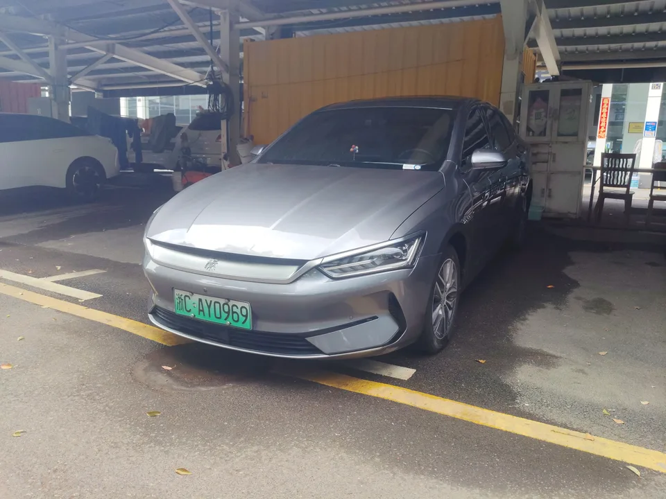 BYD Qin PLUS EV Qin PLUS EV 2024 Honor Edition 420KM Beyond 2024 — фото 1, купить с доставкой в Москву