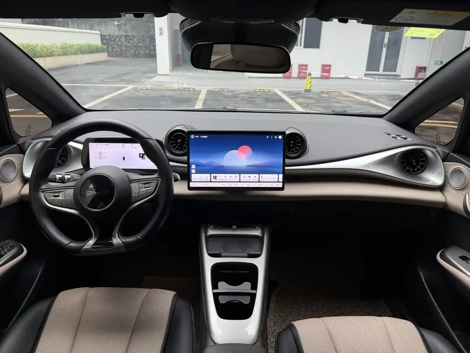 BYD Dolphin Smart Driving Edition 420KM Freedom Edition 2025 — миниатюра 5