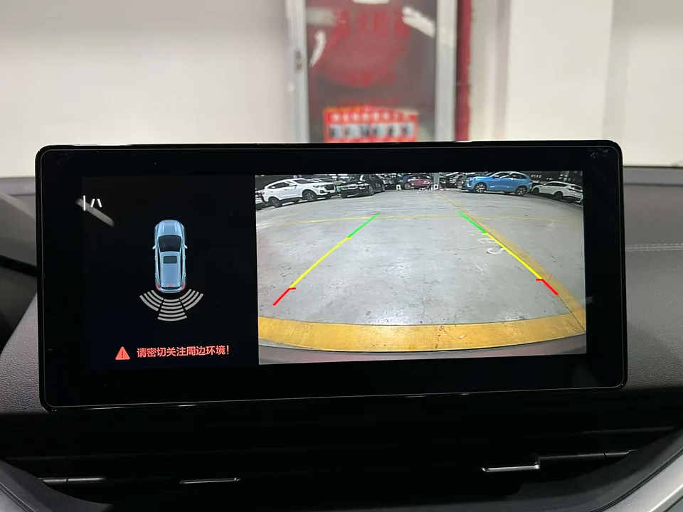 Geely Emgrand S 1.4T CVT Crossover Player Edition 2023 — миниатюра 3