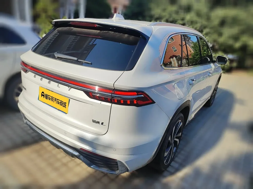 Geely Monjaro 2.0TD DCT EVO 2WD Smart Edition 2022 — миниатюра 4