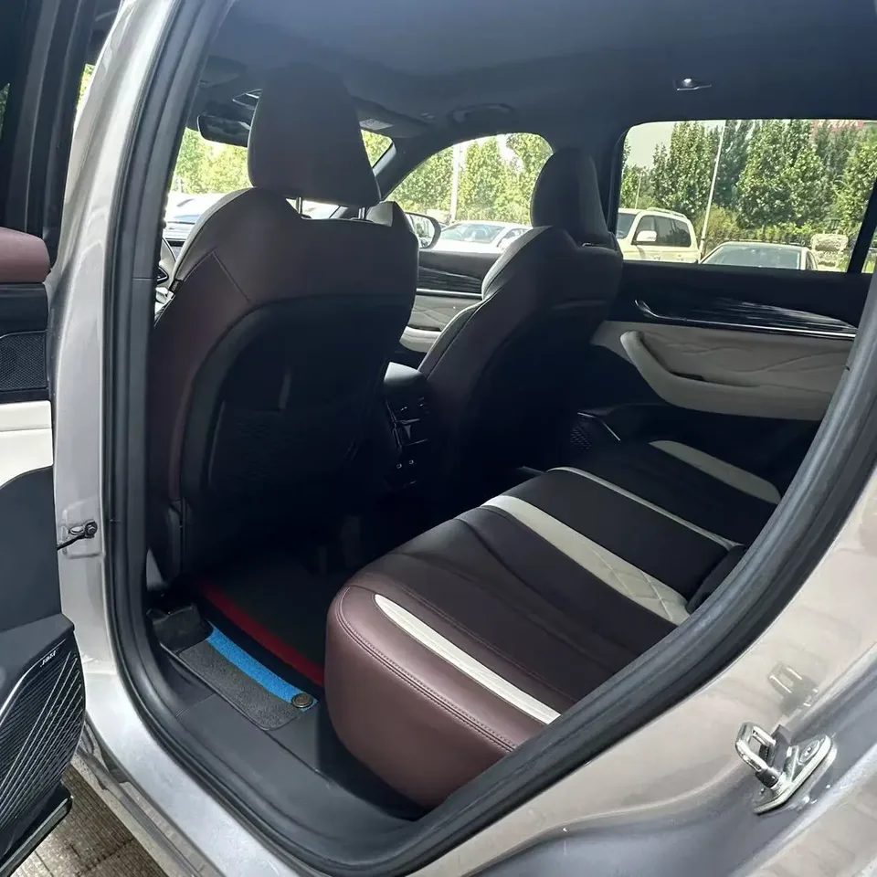 Geely Monjaro 2.0TD High Power Automatic 2WD Flagship Model 2023 — миниатюра 4