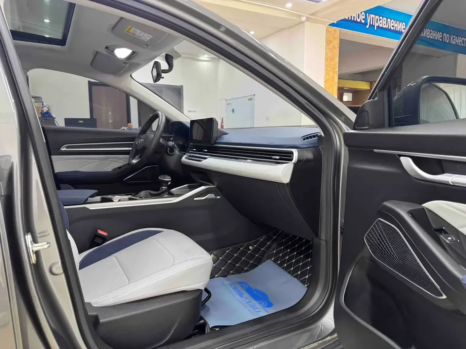 Geely Emgrand Emgrand 2022 Emgrand 2022 4th Generation 1.5L CVT Flagship Model 2022 — thumbnail 3