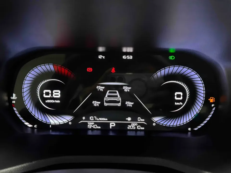 Geely Emgrand Emgrand 2022 Emgrand 2022 4th Generation 1.5L CVT Flagship Model 2022 — thumbnail 4