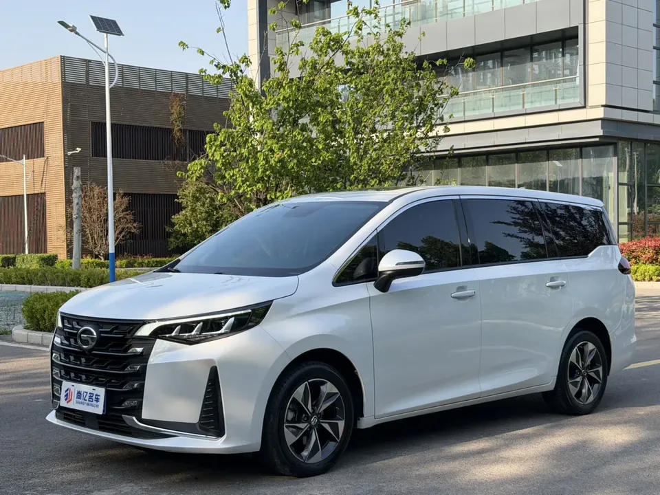 GAC Trumpchi M6 2022