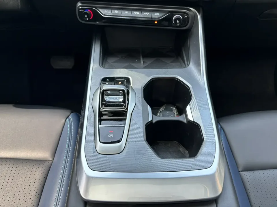 GAC Trumpchi GS3 Shadow Speed 270T Enjoy Edition 2024 — thumbnail 4