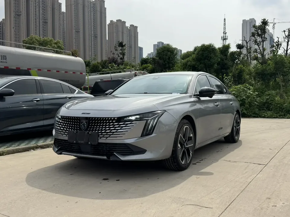 Peugeot 508L 2025