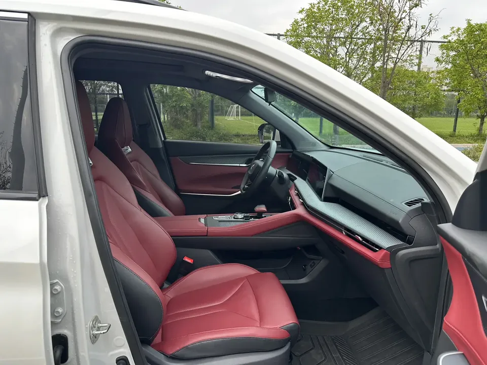 Changan CS75PLUS Second Generation 2.0T Automatic Premium Edition 2022 — миниатюра 4
