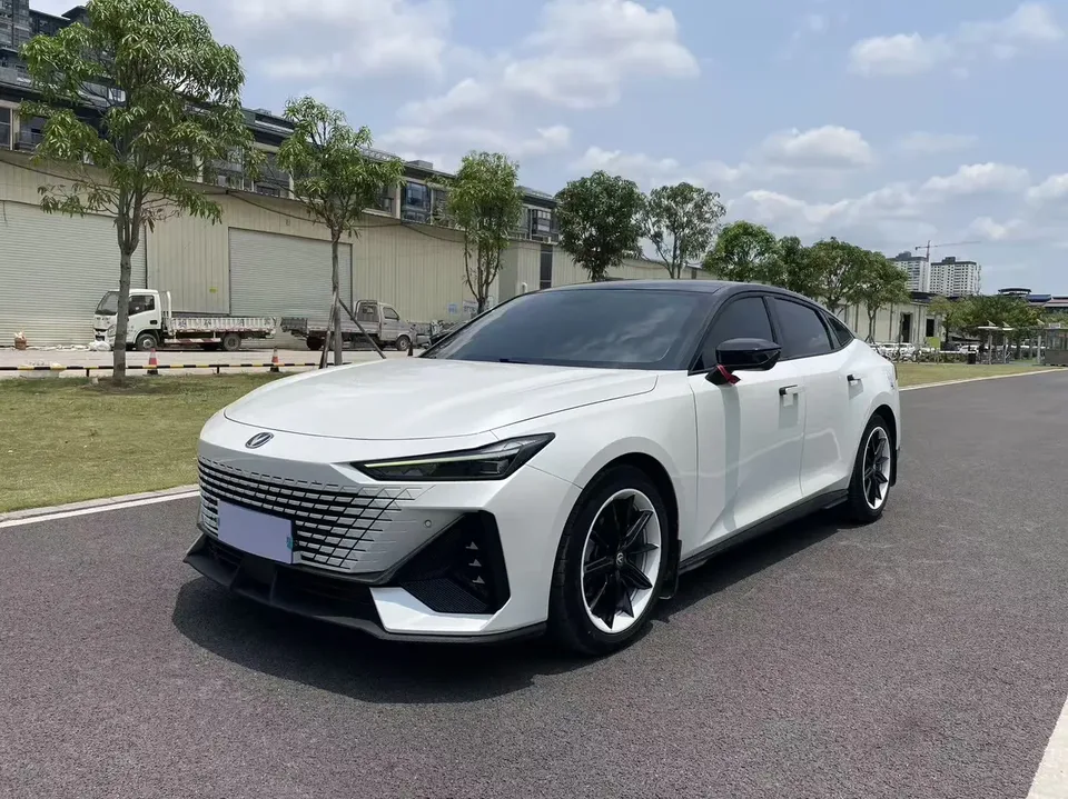 Changan UNI-V 2022