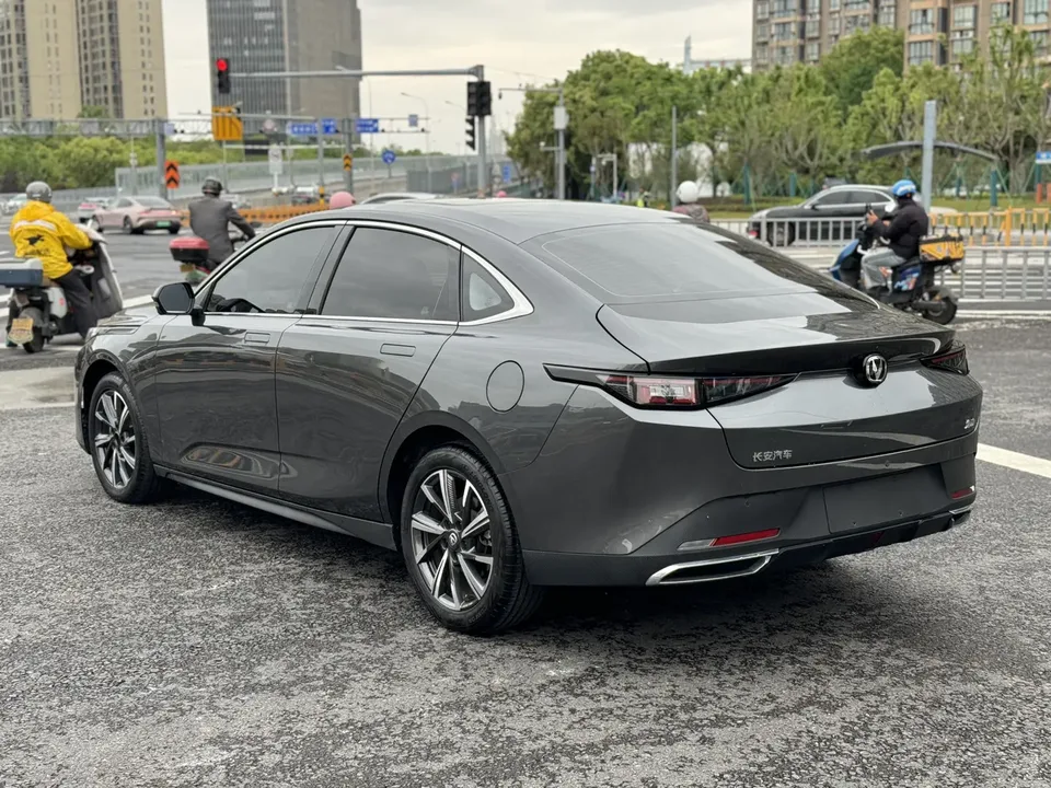 Changan Escape Escape 2024 1.5T DCT flagship model 2024 — thumbnail 5