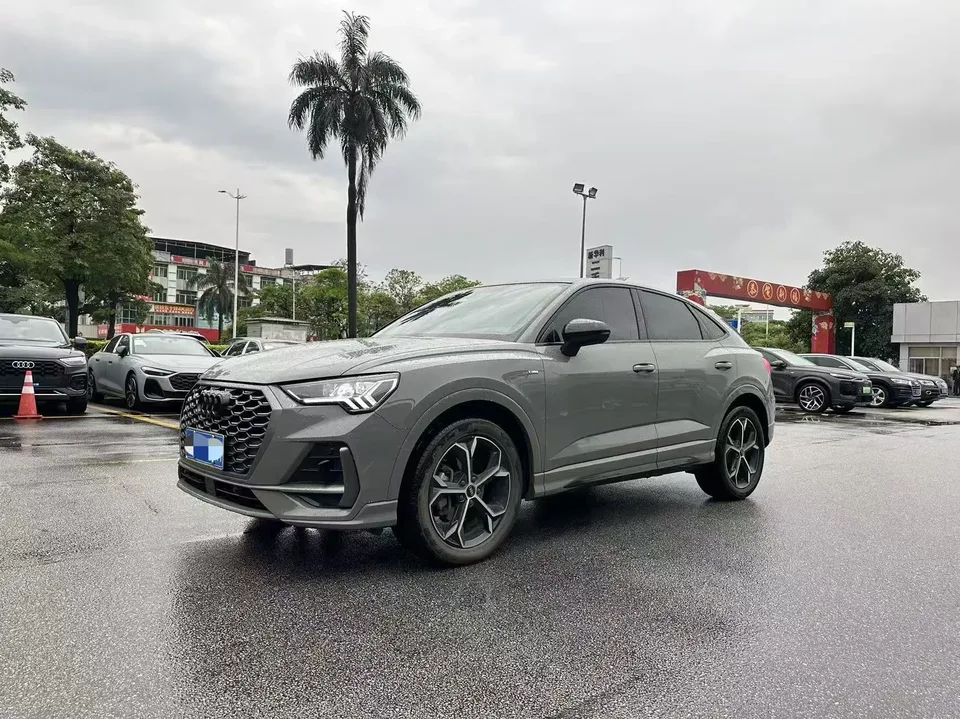 Audi Q3 SPORTBACK 2024