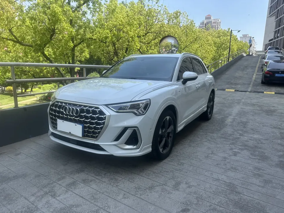Audi Q3 2023