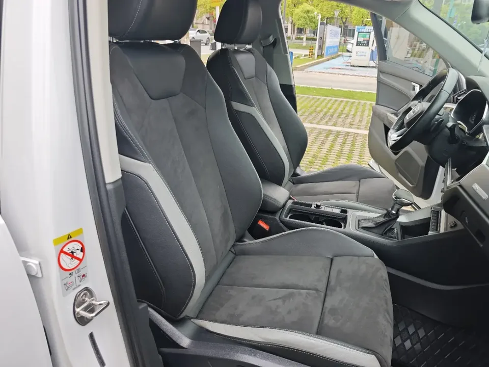 Audi Q3 Audi Q3 2022 35 TFSI Fashionable and Dynamic 2022 — миниатюра 4