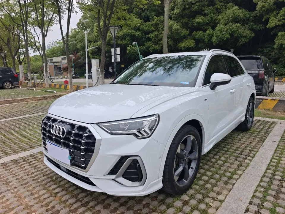 Audi Q3 2022