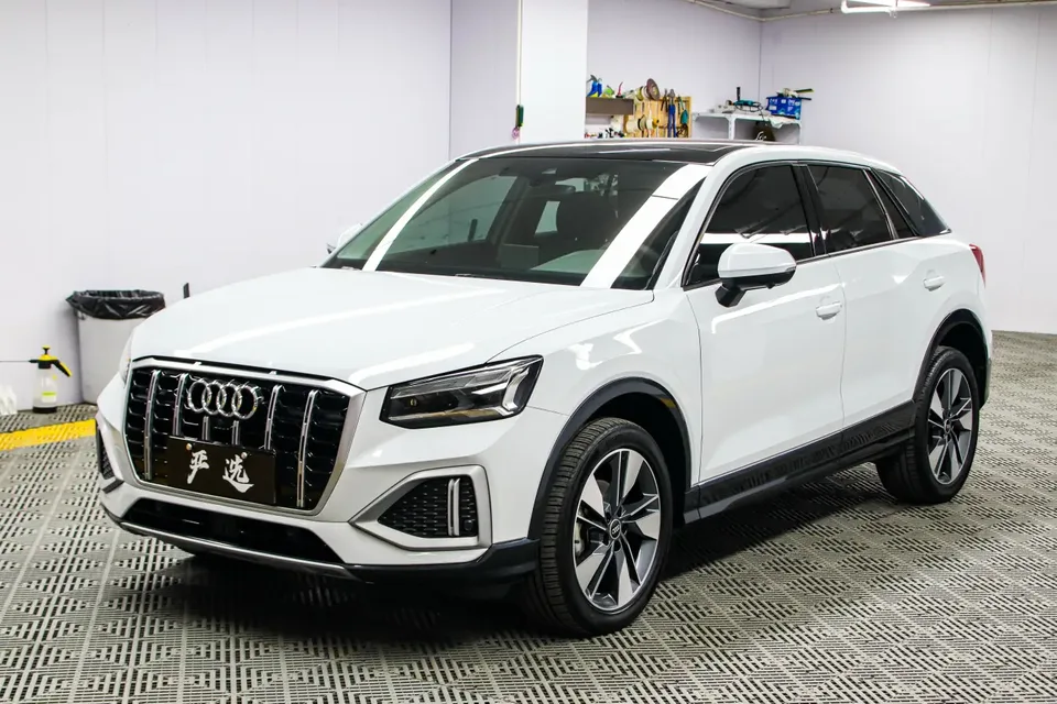 Audi Q2L Q2L 2022 Audi Q2L 2022 35 TFSI Fashionable and Elegant 2022 — photo 1, buy with delivery to Moscow