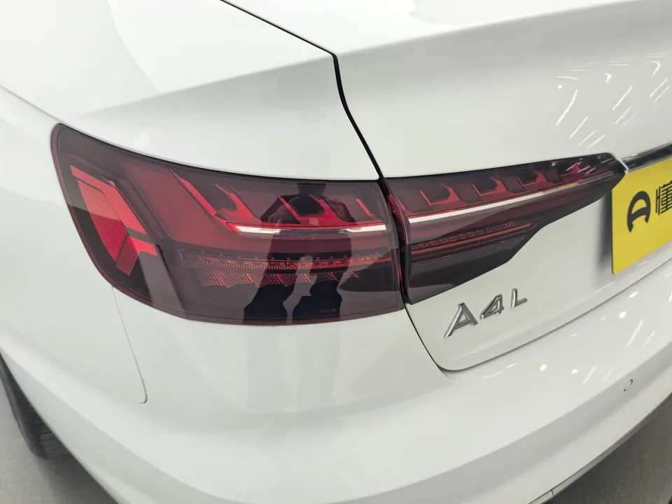 Audi a4 l 40 TFSI Fashion Dynamic Edition 2023 — миниатюра 4