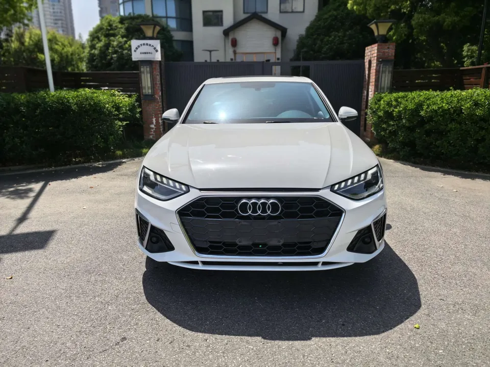 Audi a4 l 2022