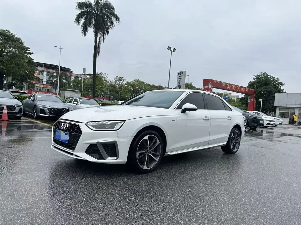 Audi a4 l 2023