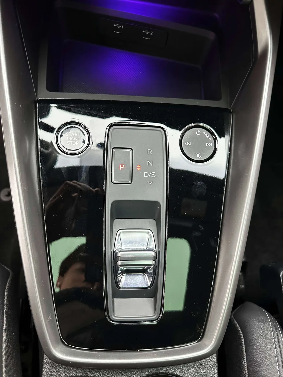 Audi A3 Audi A3 2024 Sportback 35 TFSI stylish and sporty 2023 — миниатюра 3