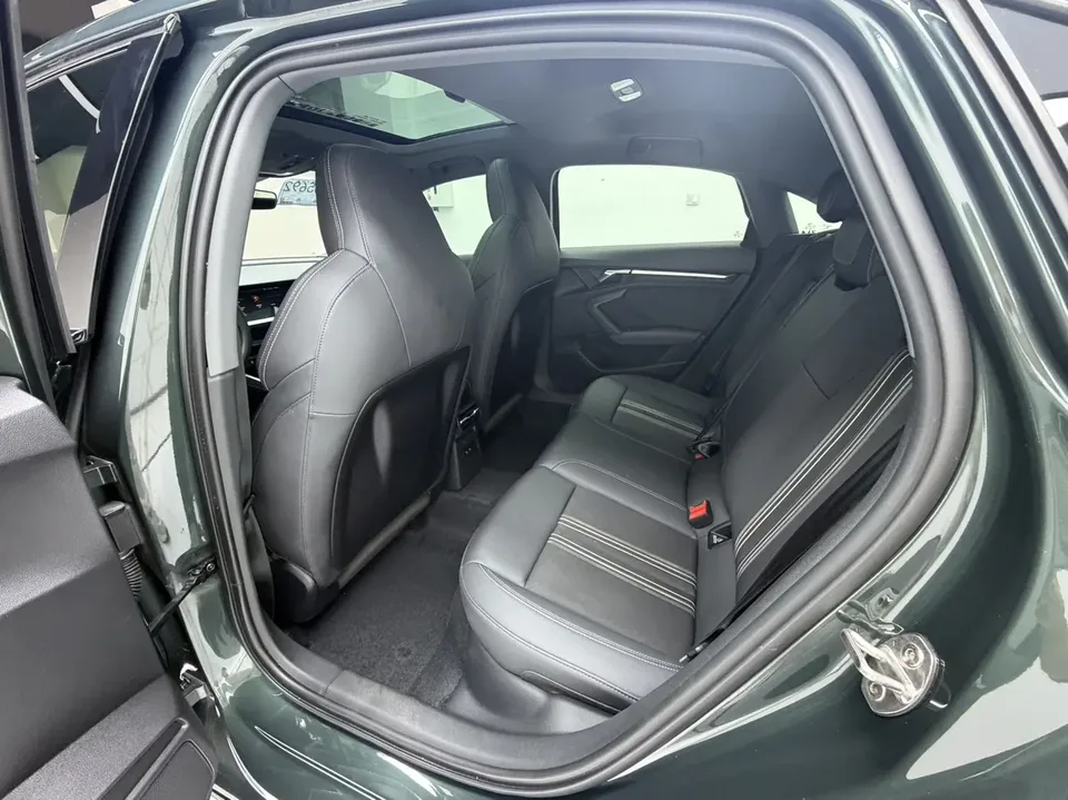 Audi A3 A3L Limousine 35 TFSI Fashion Sports 2022 — миниатюра 4