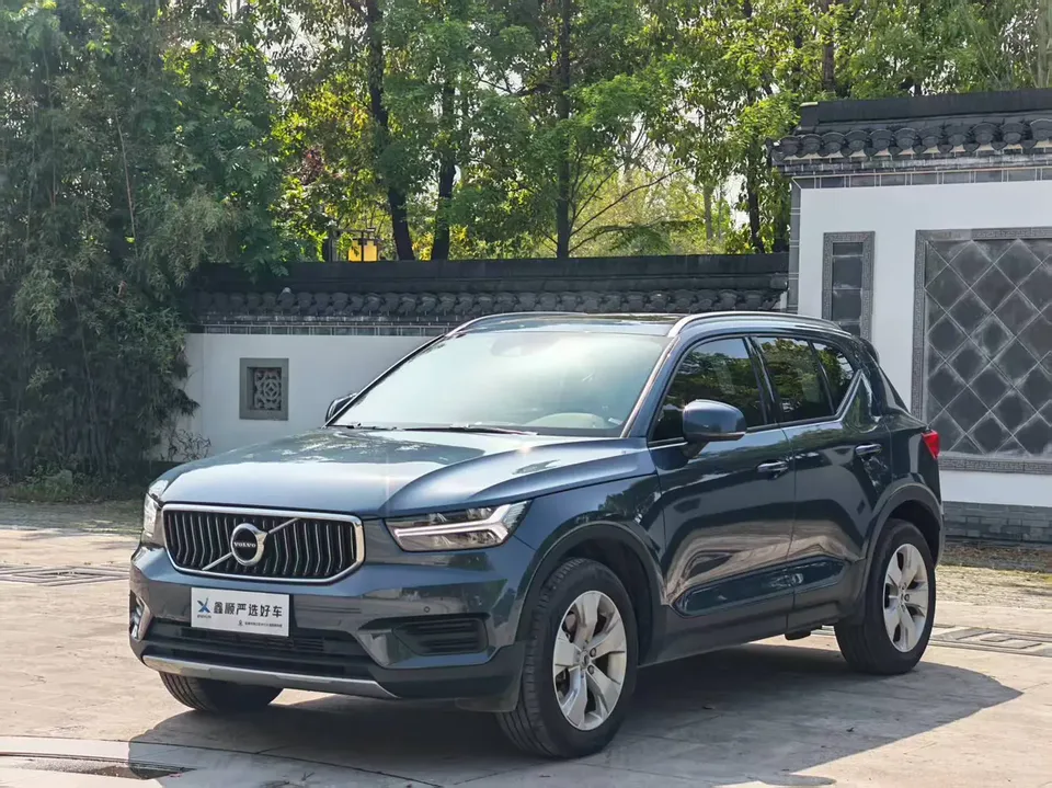 Volvo XC40 2022