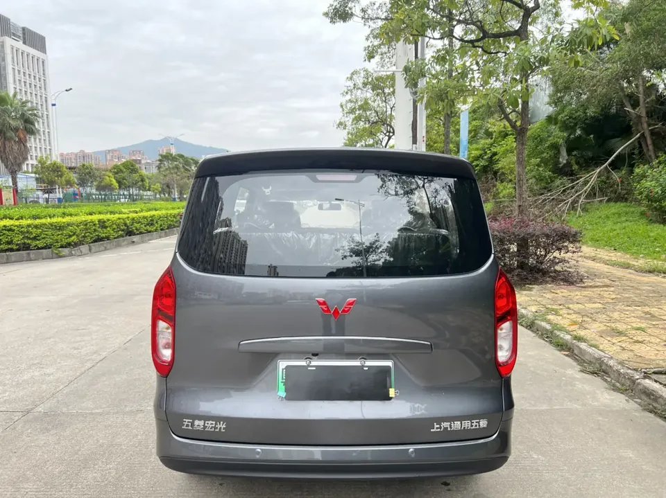 Wuling Hongguang Extended Range Wuling Hongguang Extended Range 2025 50KM Comfort 2026 — thumbnail 2