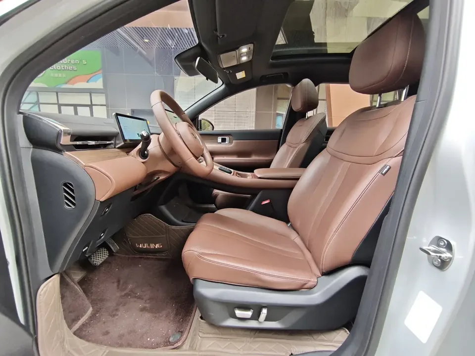 Wuling Starlight S PHEV 130km Flagship Model 2024 — миниатюра 4
