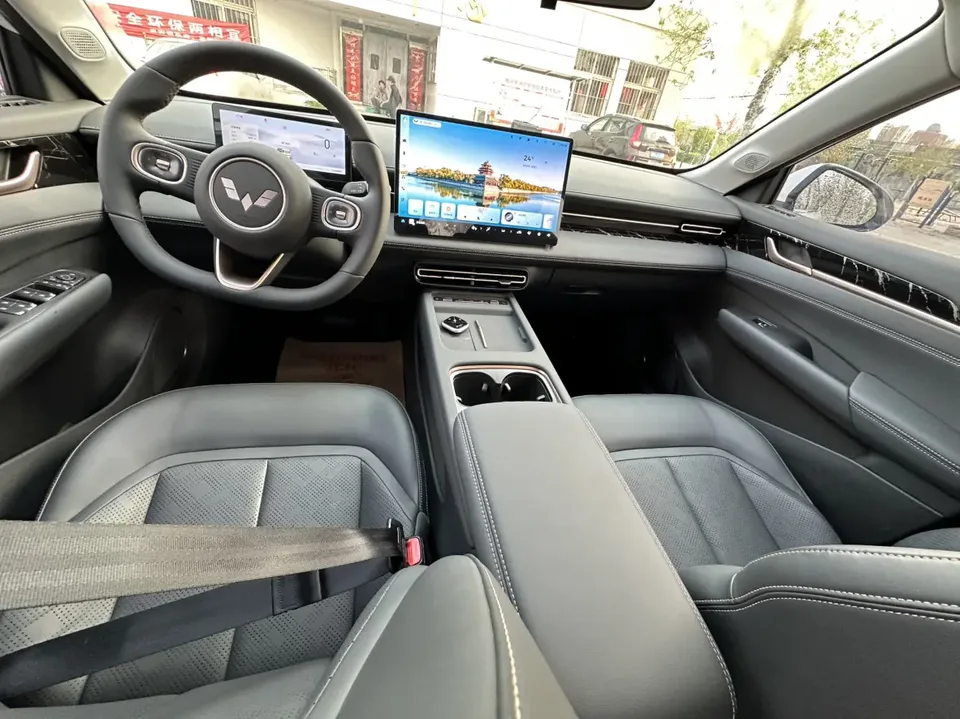 Wuling Starlight PHEV 150km Smart Pilot 2025 — миниатюра 3