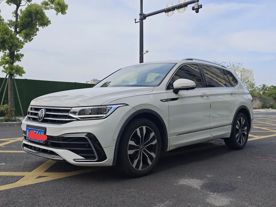 Volkswagen Tiguan L 2022