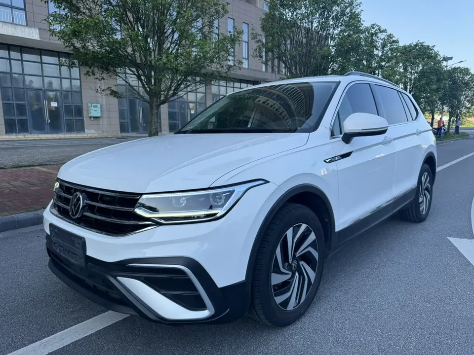 Volkswagen Tiguan L 2022