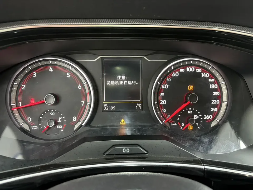 Volkswagen Tayron Tanyue 2022 280TSI 2WD Luxury Smart Edition 2022 — миниатюра 3