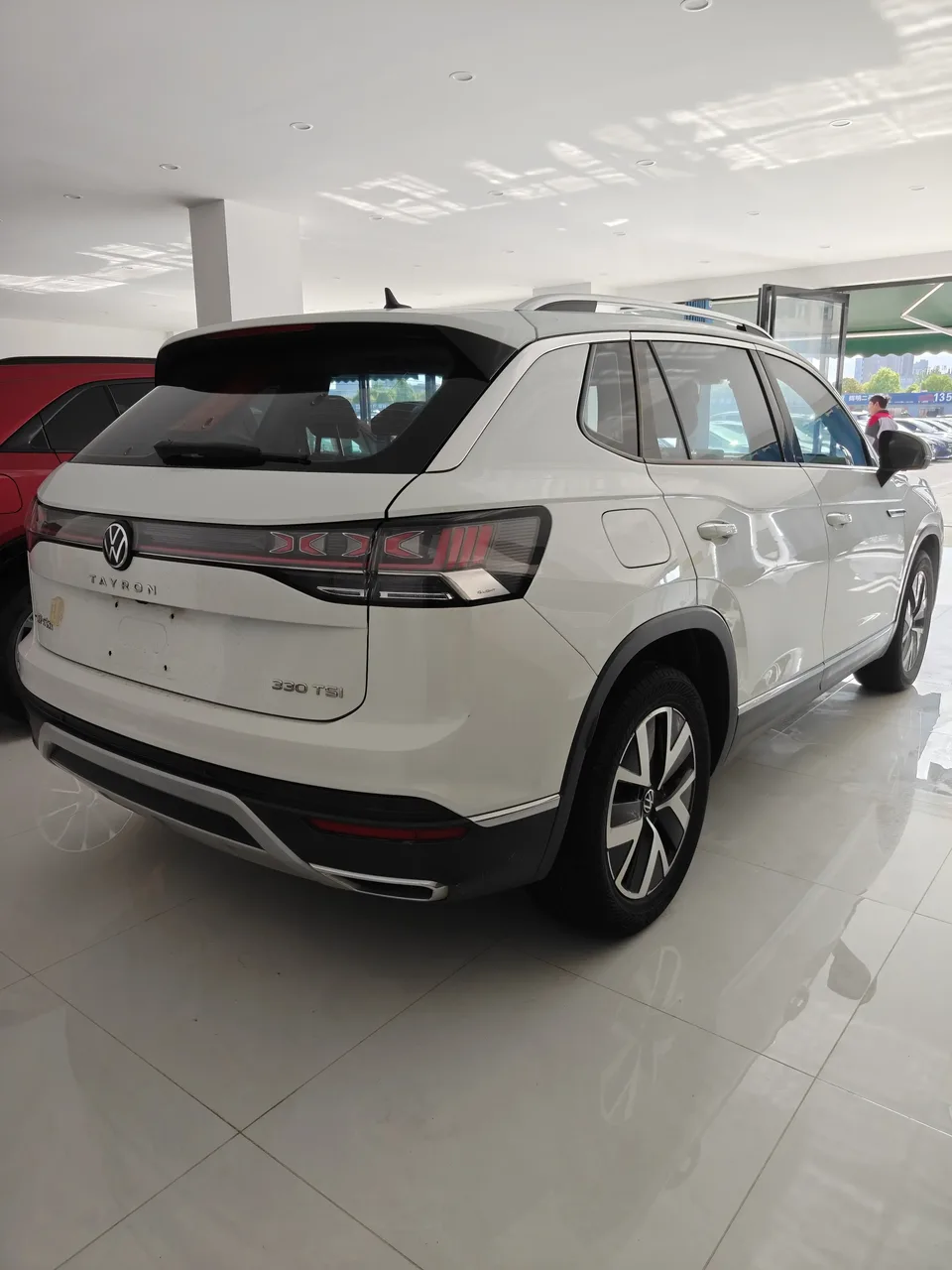 Volkswagen Tayron Tanyue 2023 330TSI 2WD Luxury Plus Advanced Edition 2022 — миниатюра 2