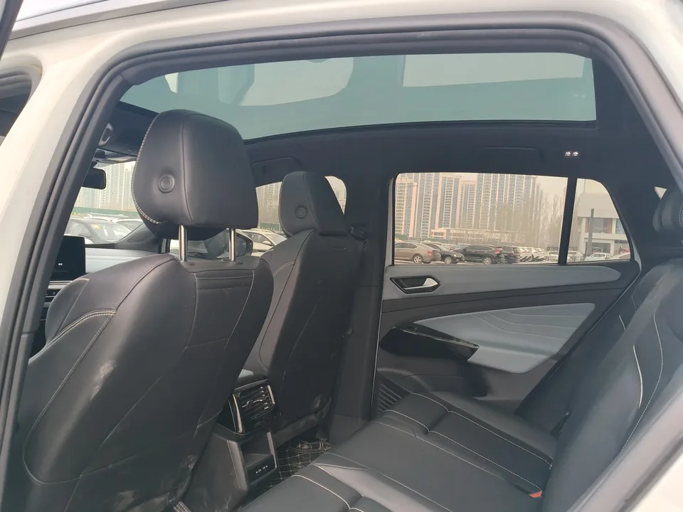 Volkswagen ID.4X ID.4 X 2023 Pure Intelligent Edition 2023 — миниатюра 3